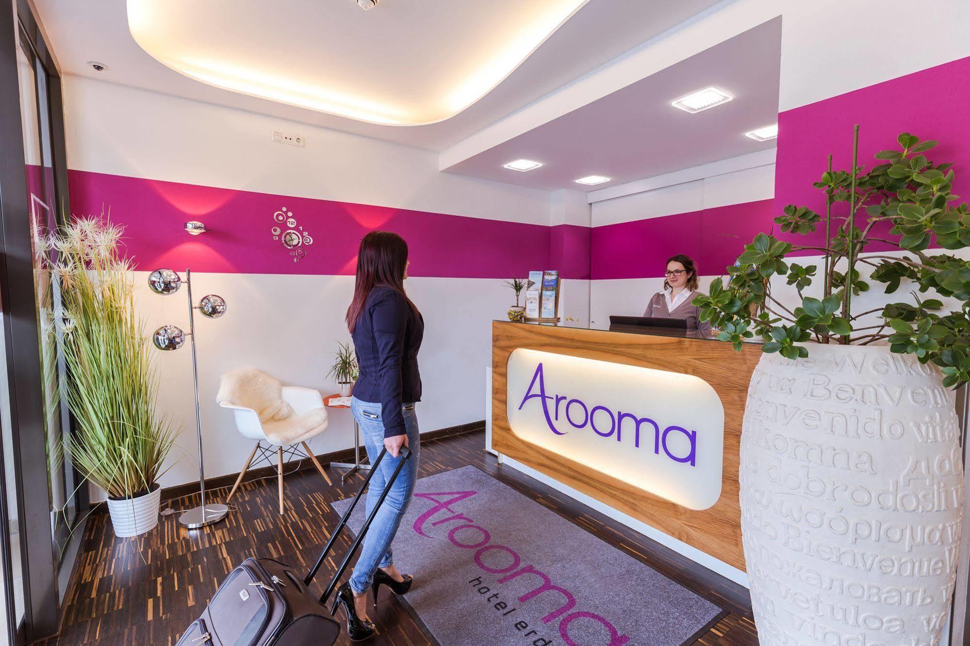 Hotel Arooma Erding Bagian luar foto